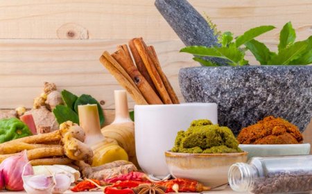 आयुर्वेदिक उत्पादों की थर्ड-पार्टी मैन्युफैक्चरिंग: सामाजिक उत्तरदायित्व